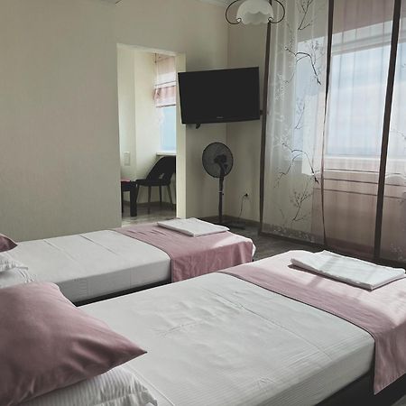 Vip House Hotel Астана Екстер'єр фото