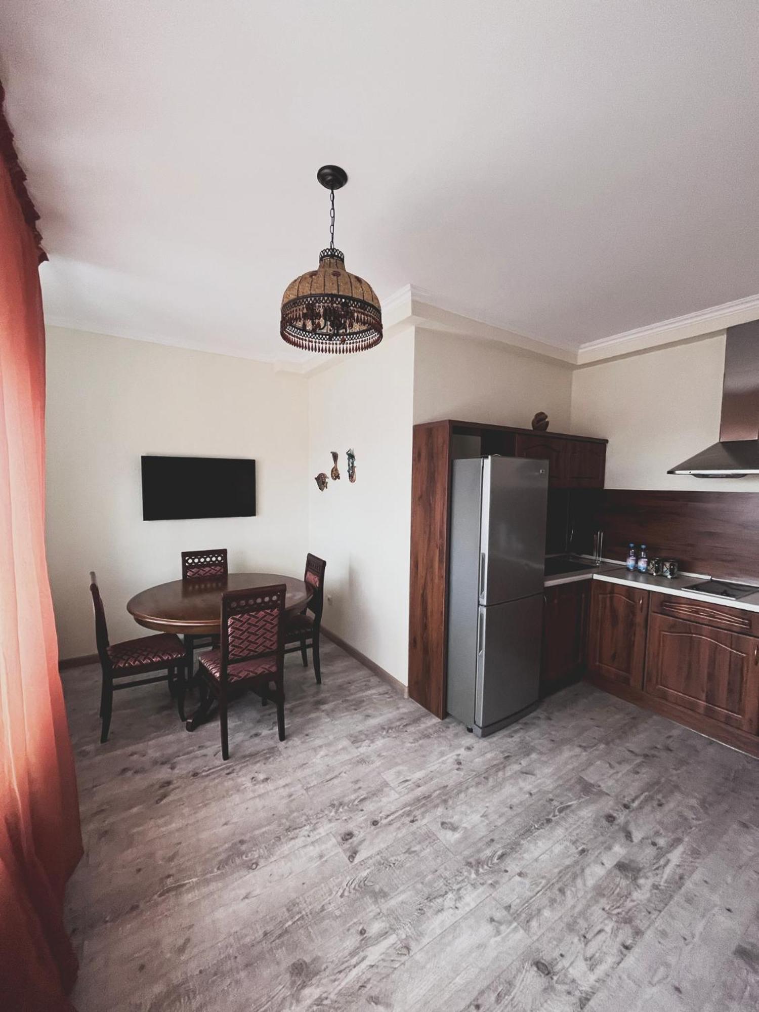 Vip House Hotel Астана Екстер'єр фото