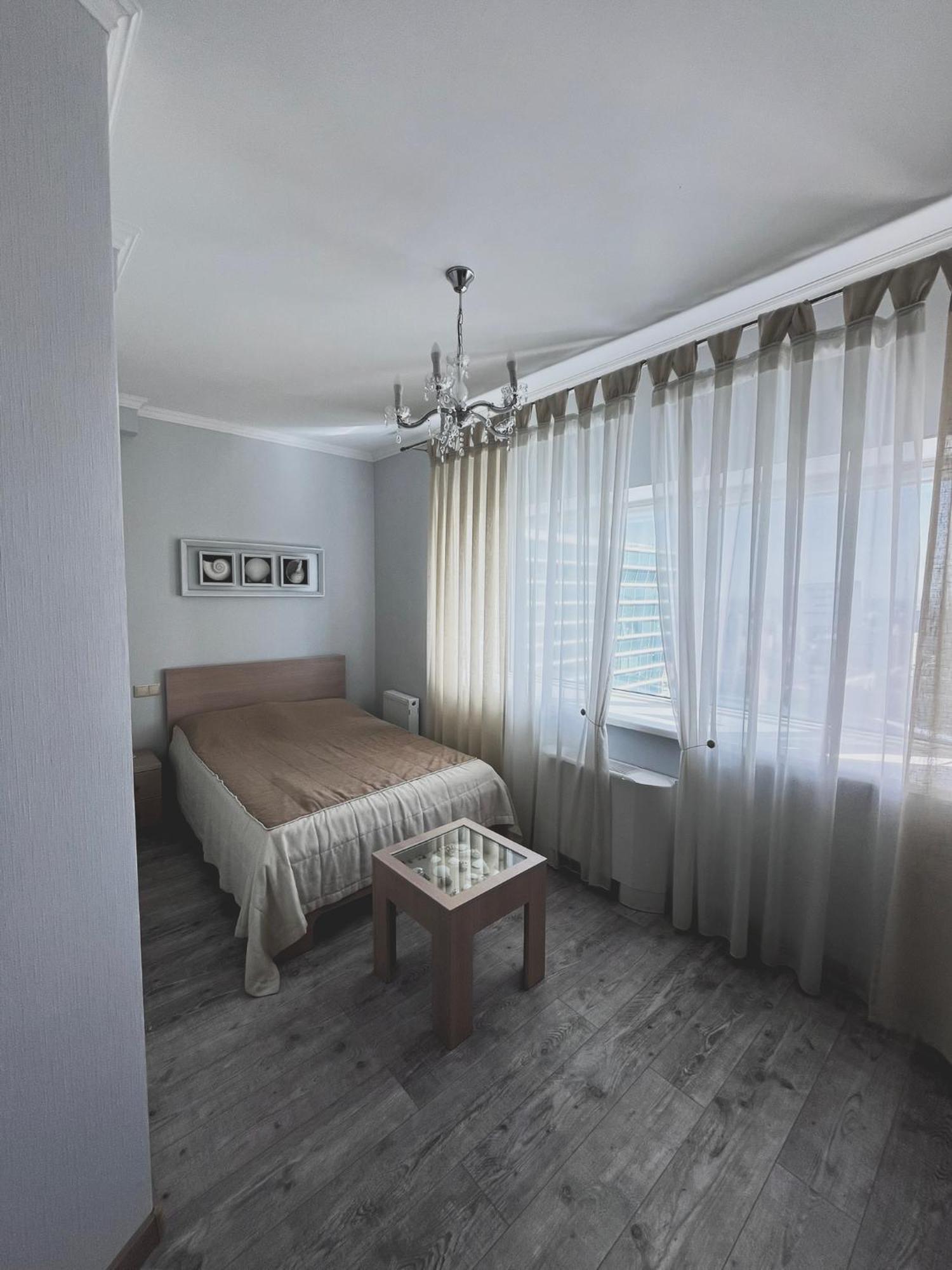 Vip House Hotel Астана Екстер'єр фото