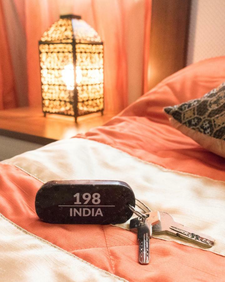 Vip House Hotel Астана Екстер'єр фото
